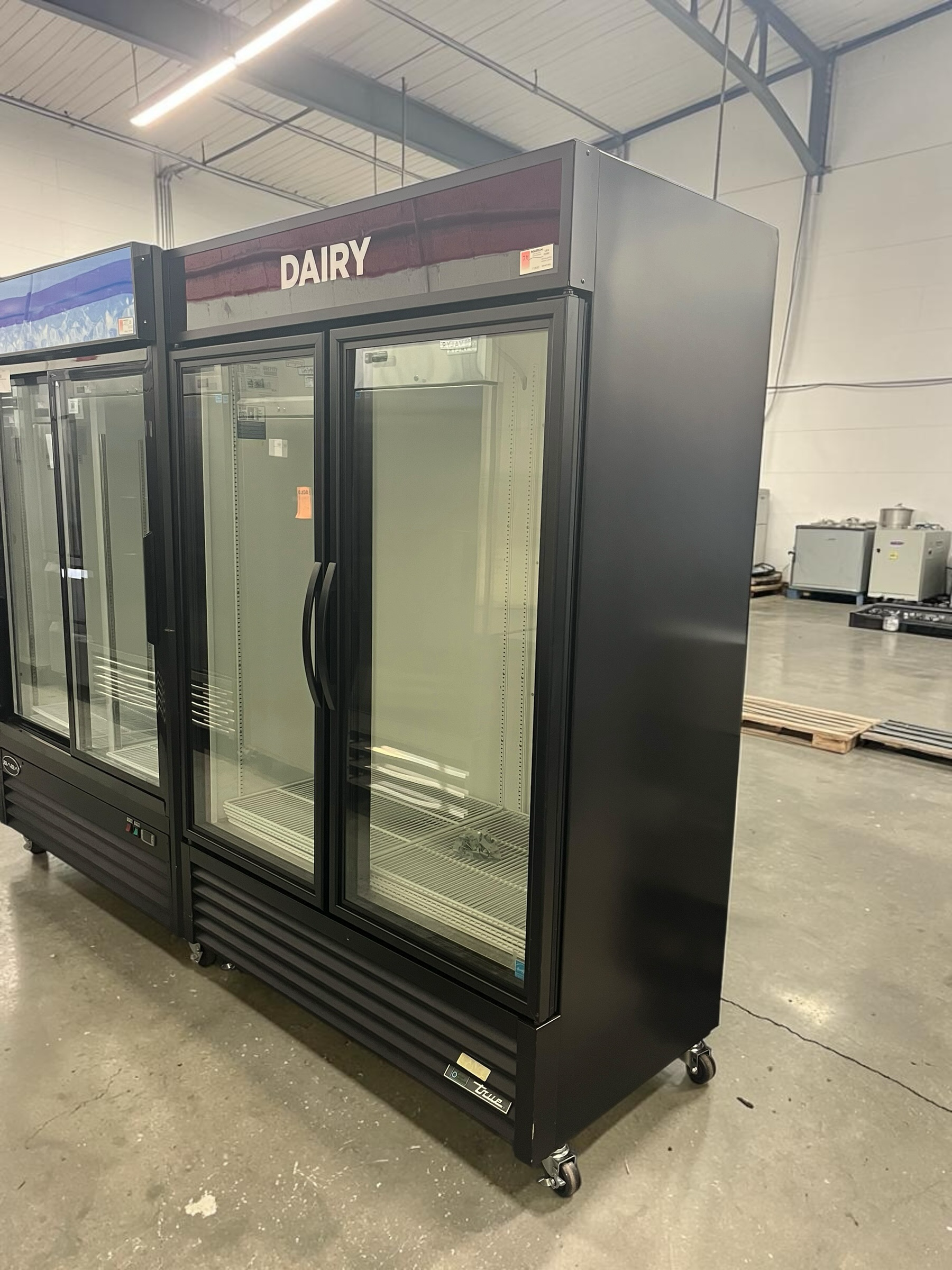 True Mfg. - General Foodservice - GDM-49-HC~TSL01